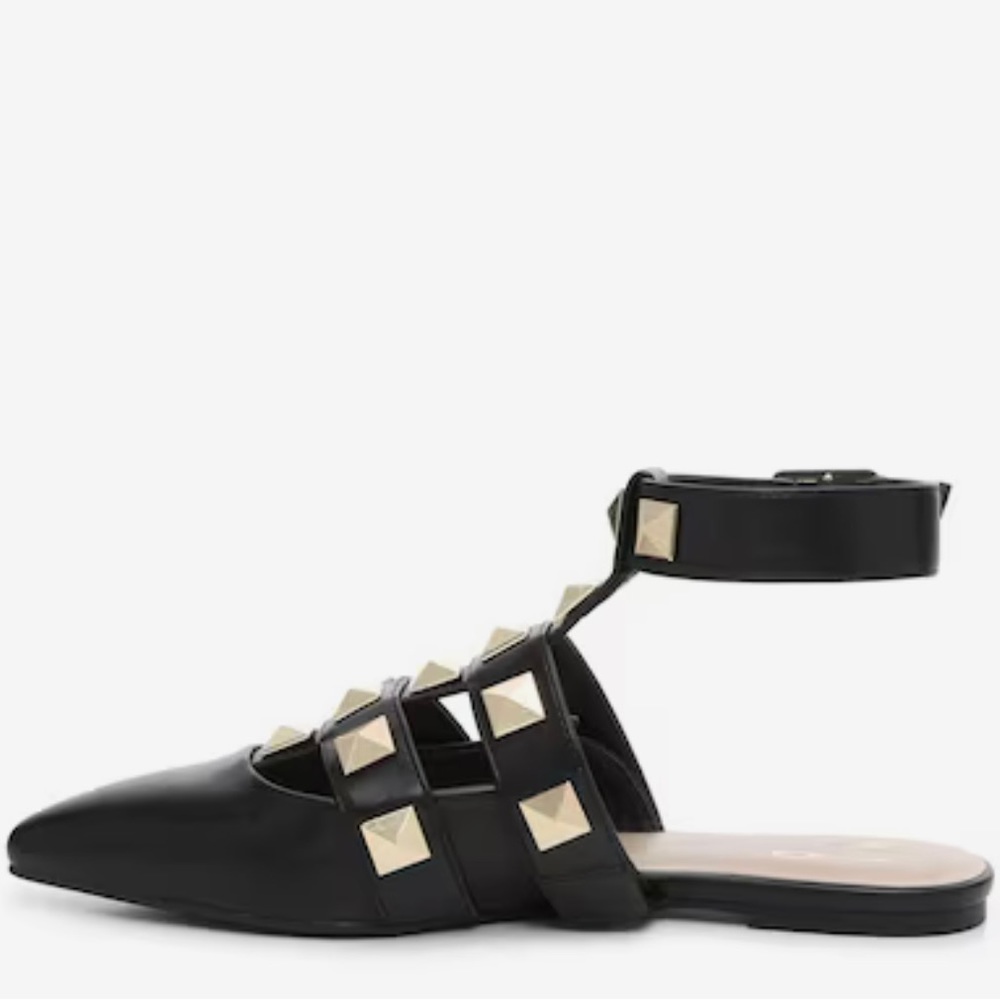 Flats stud size 9.5 New